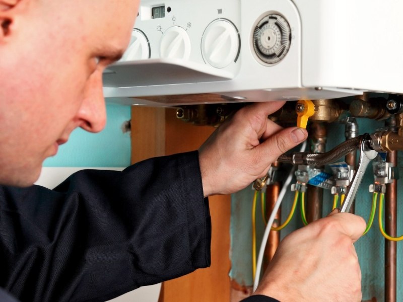 تست قطعات پکیج برای تشخیص علت سوختن فیوز