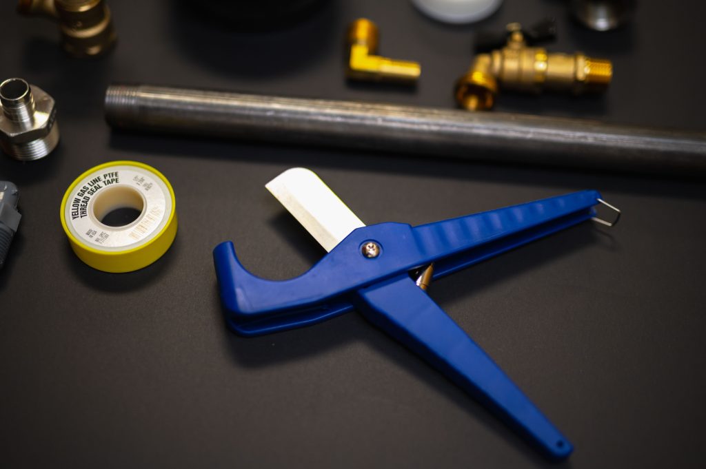 کدام قیچی لوله بر مناسب شماست؟